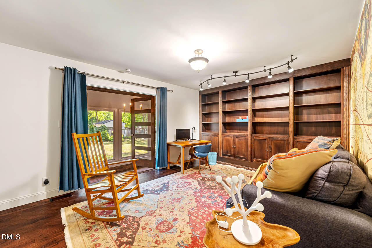 606 Greentree Drive