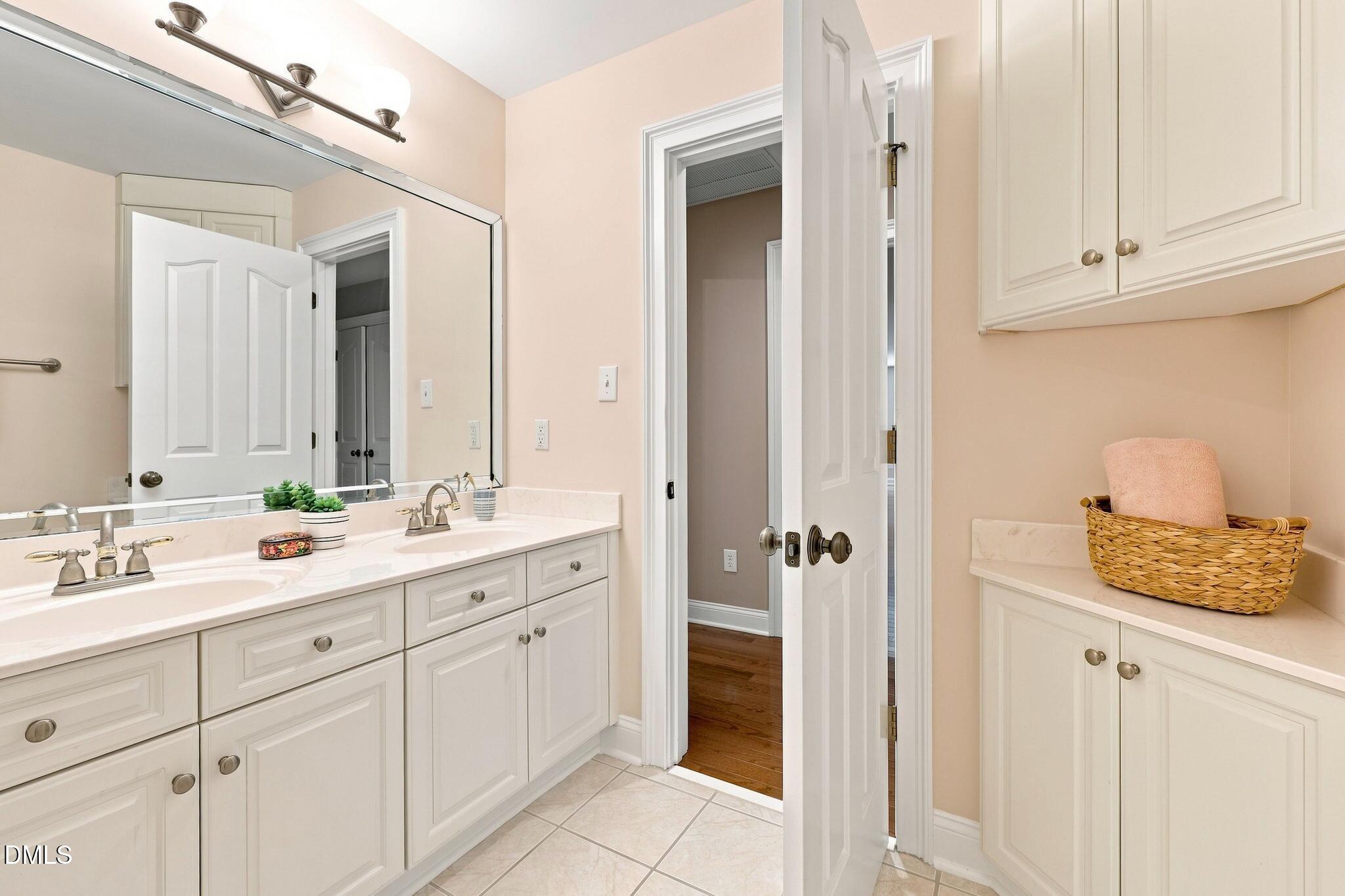 535 Mountain Laurel