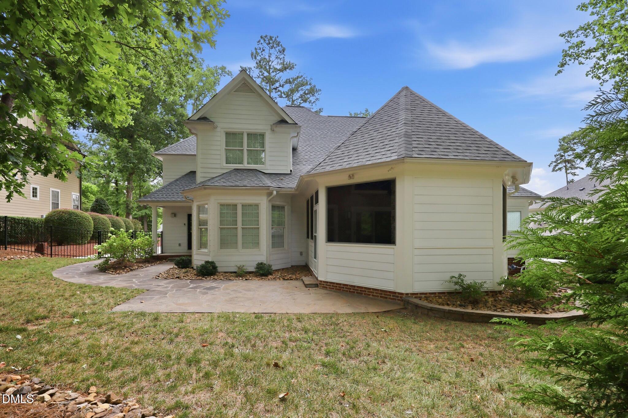 535 Mountain Laurel