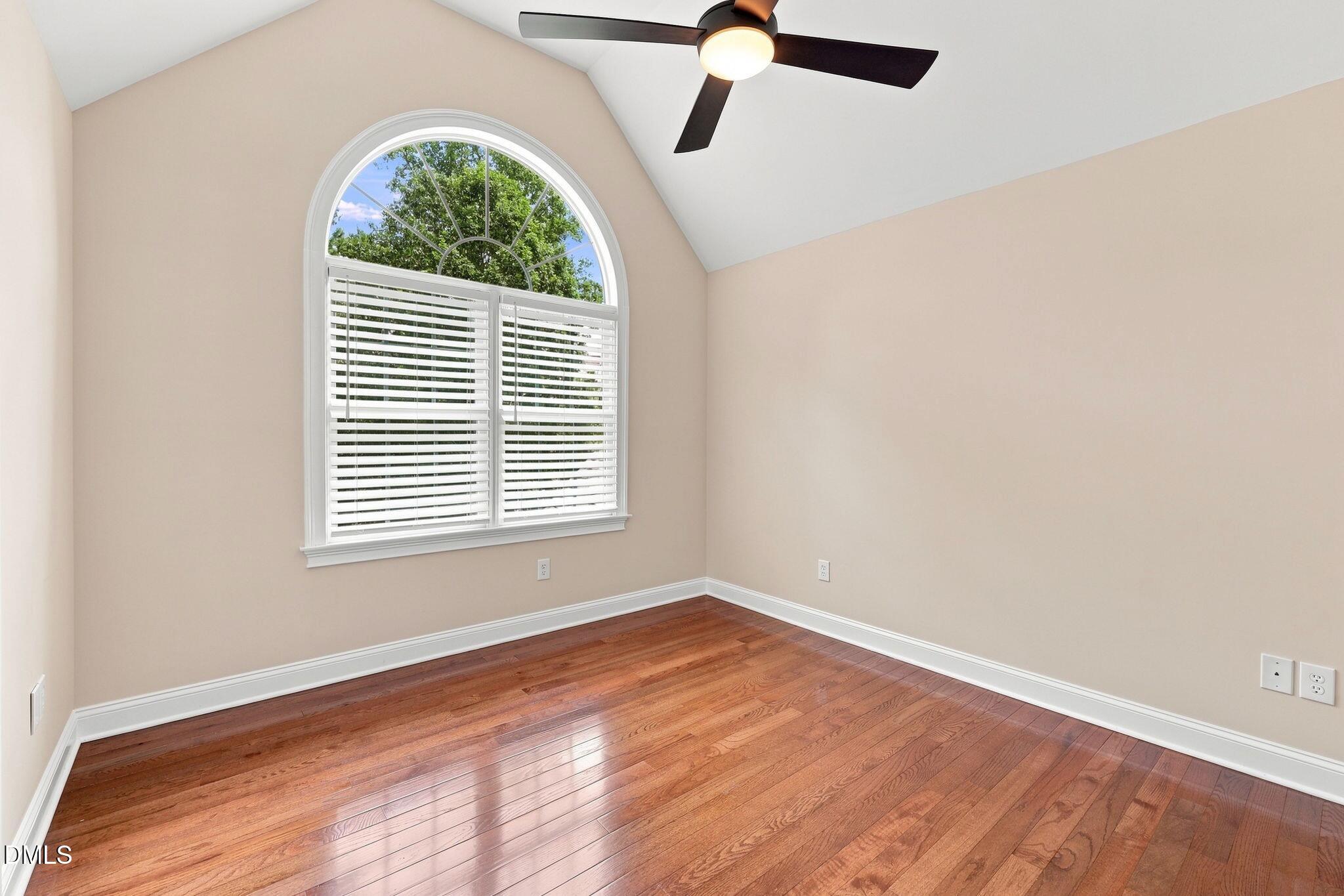 535 Mountain Laurel