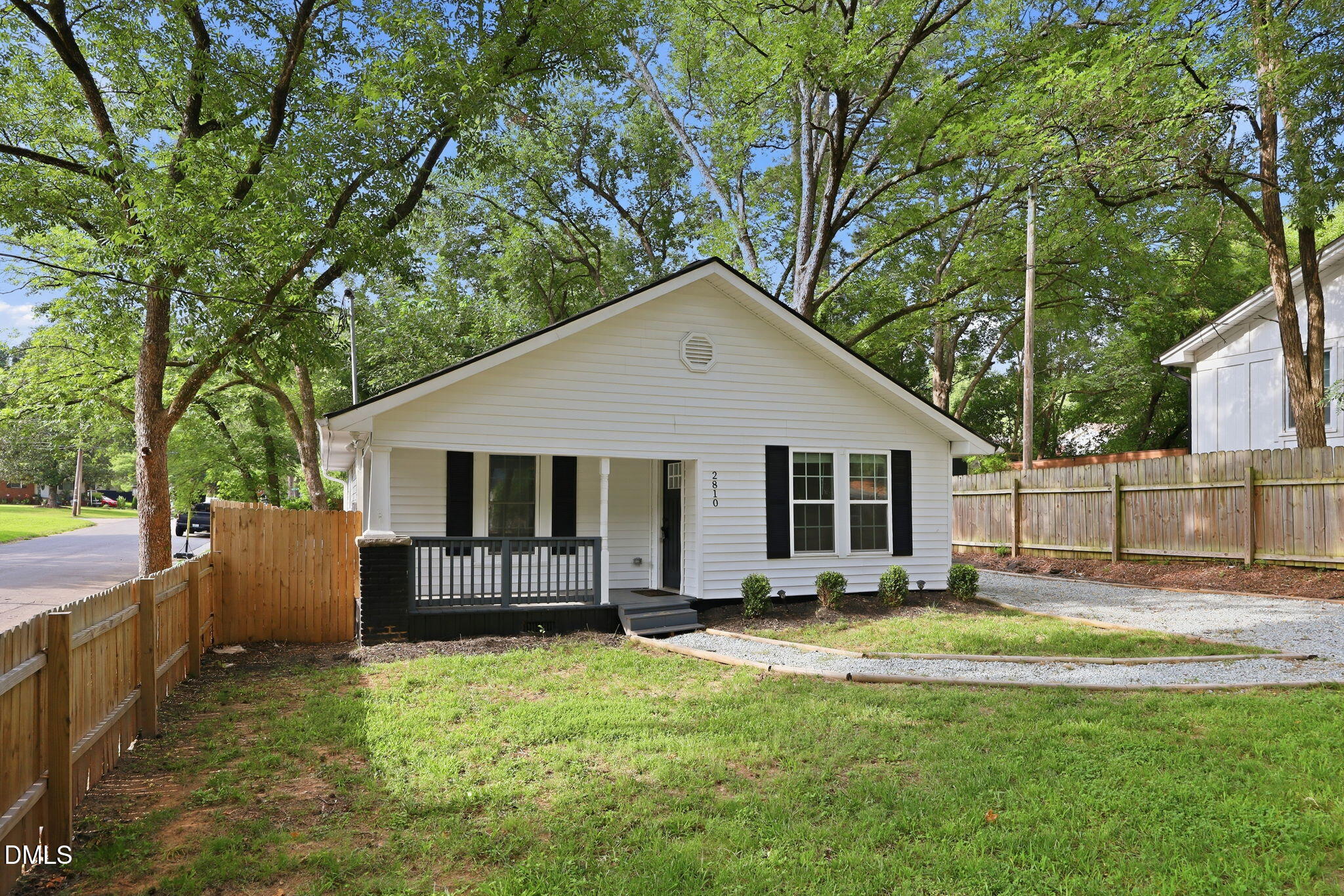 2810 Ashe Street