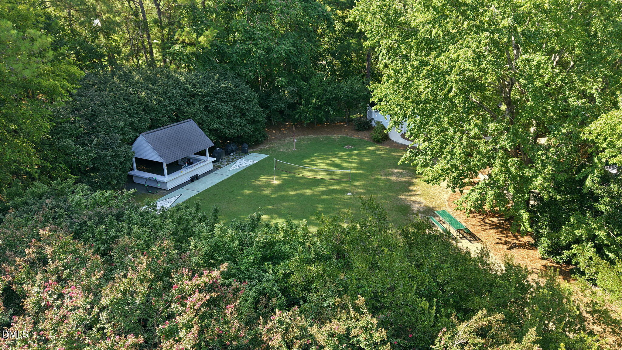 334 Whisperwood Close