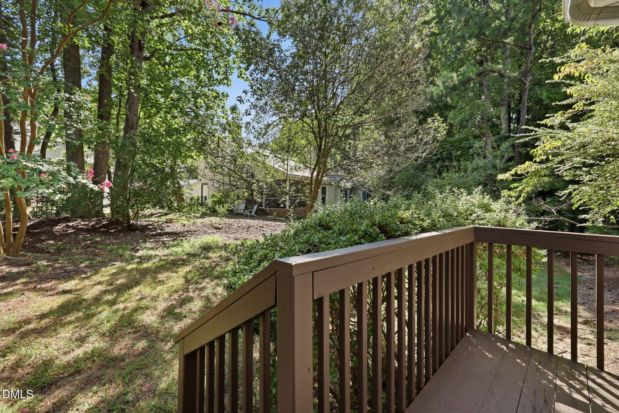 334 Whisperwood Close