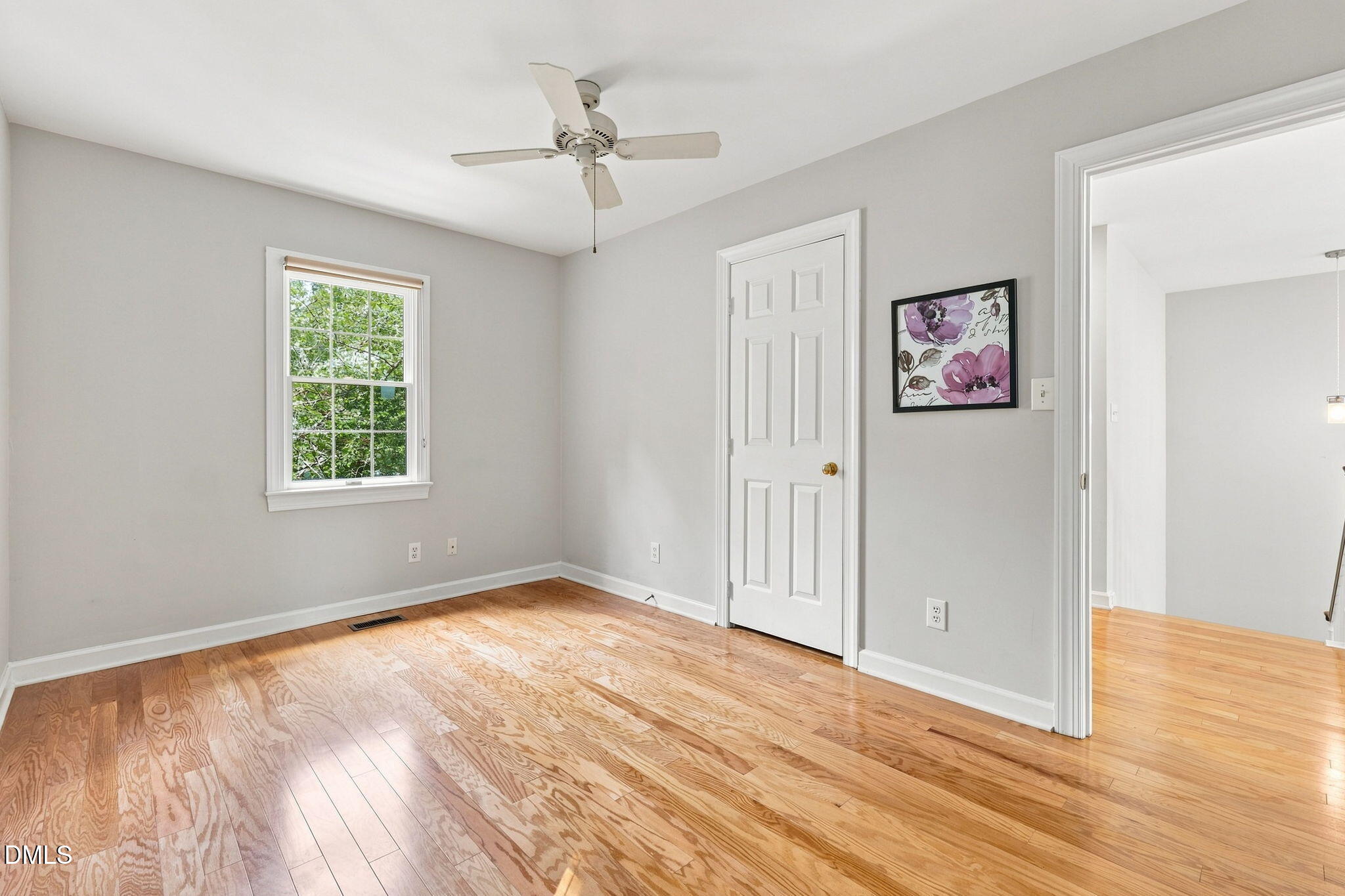 334 Whisperwood Close