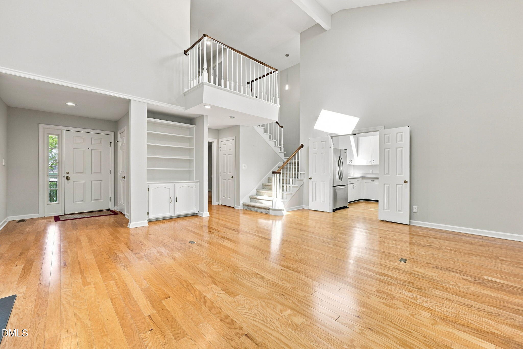334 Whisperwood Close