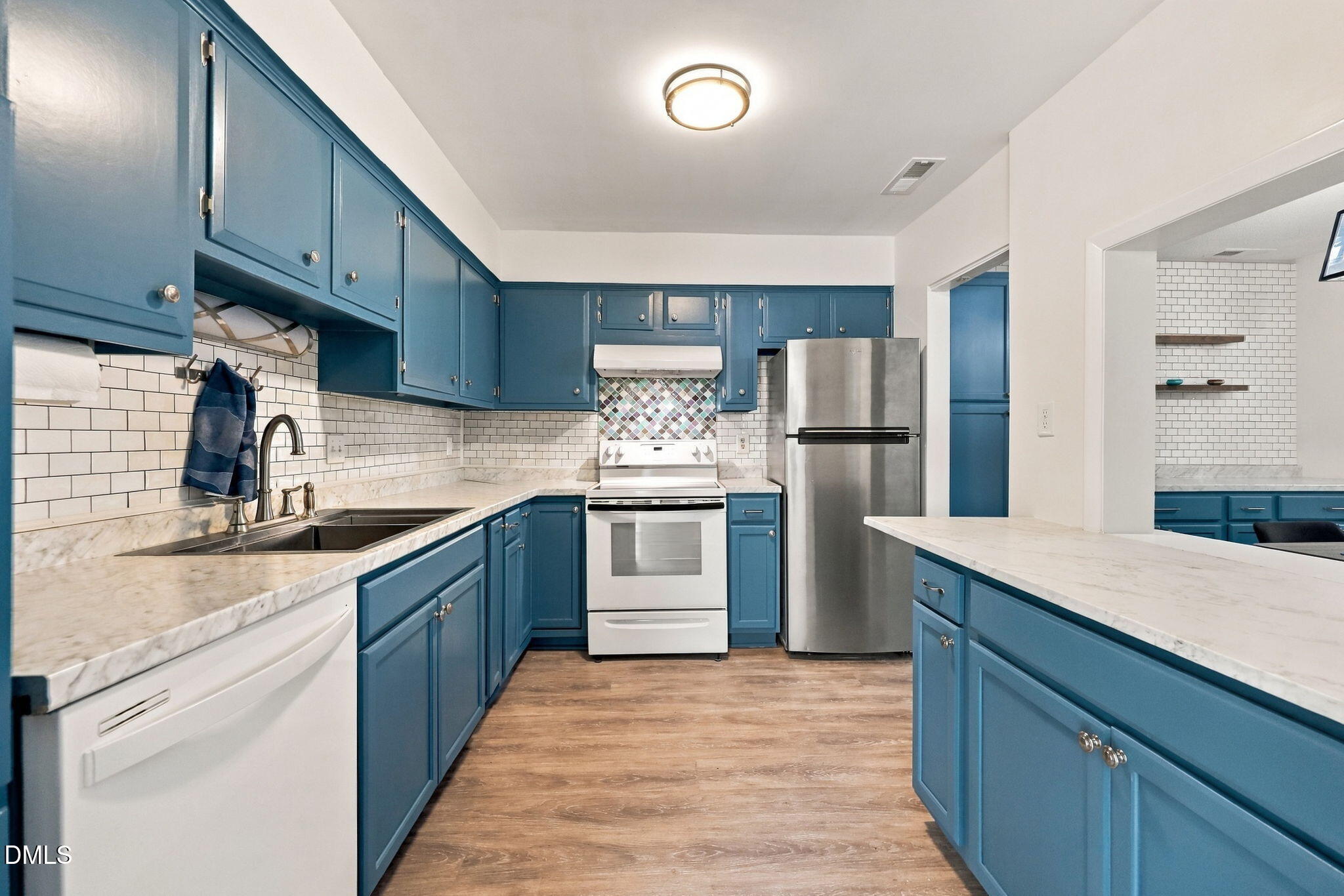250 S Estes Drive