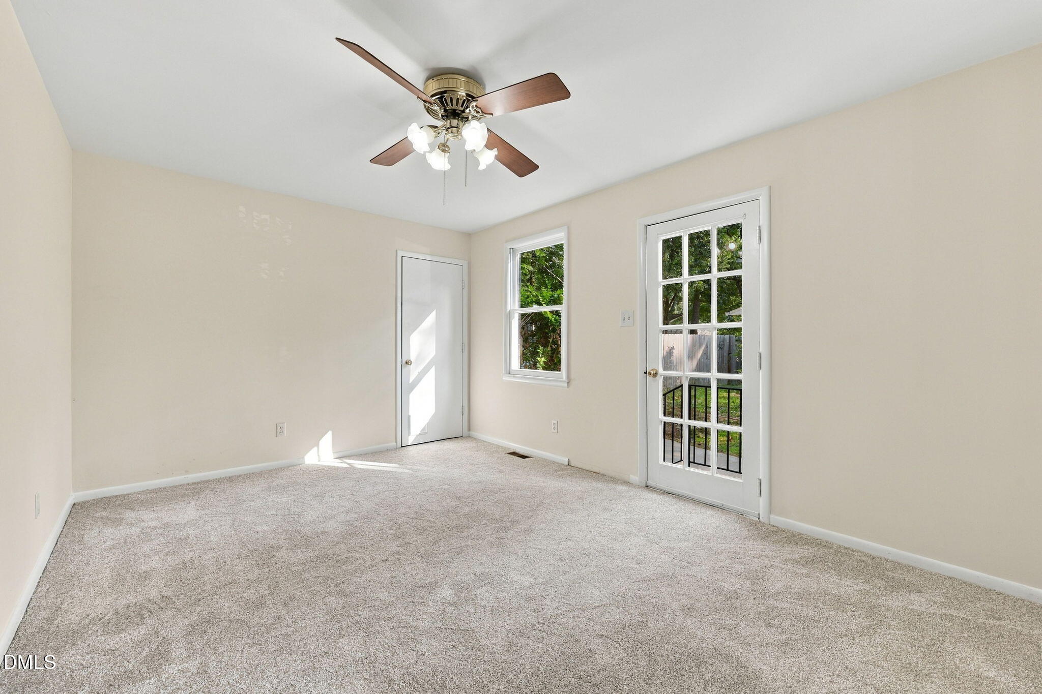 404 Longleaf Drive