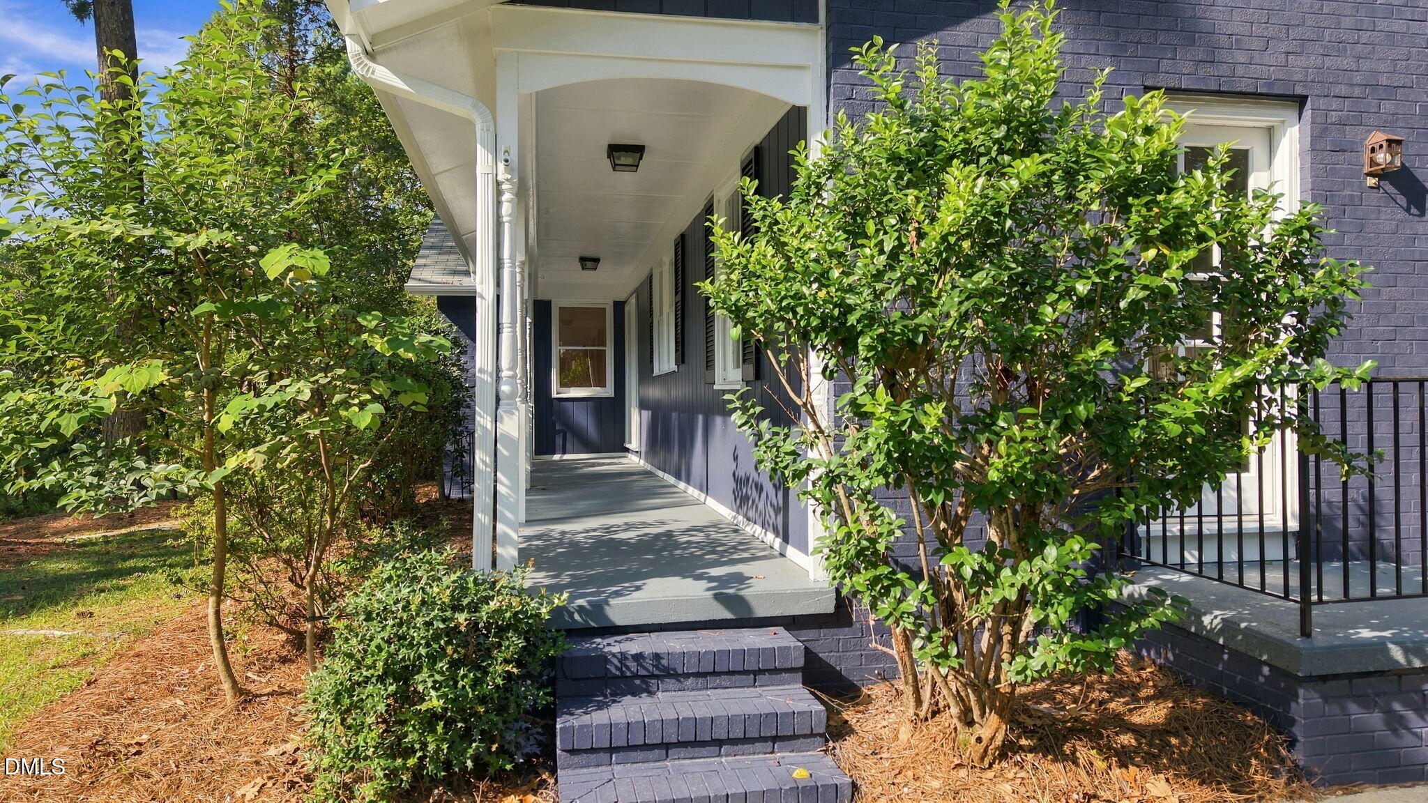 404 Longleaf Drive