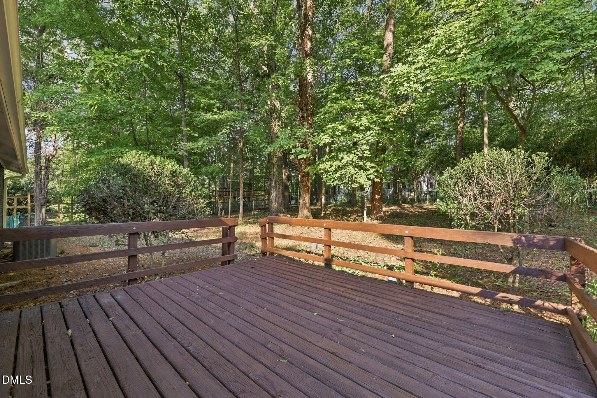 404 Longleaf Drive