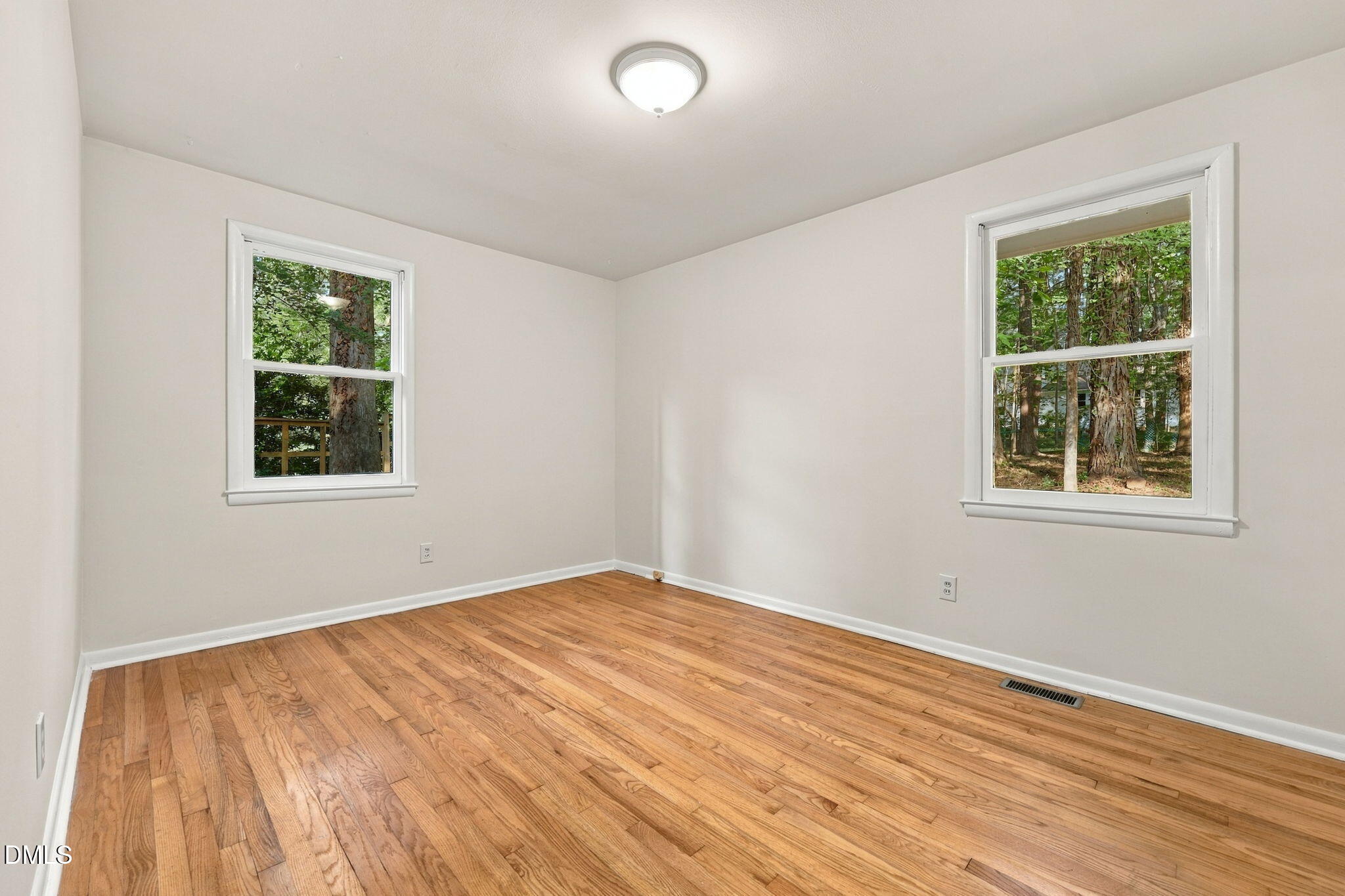404 Longleaf Drive