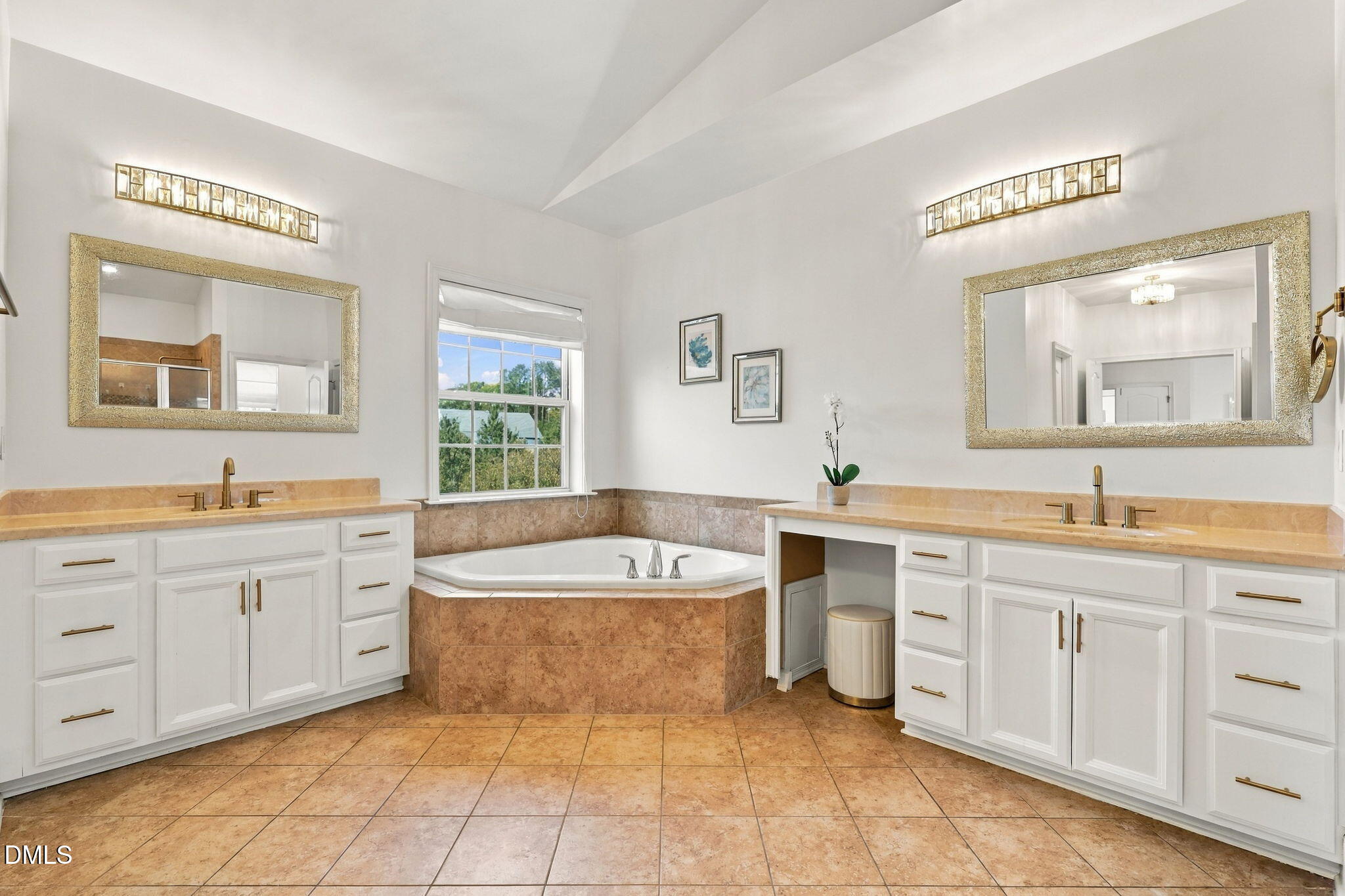 507 Swift Creek Crossing