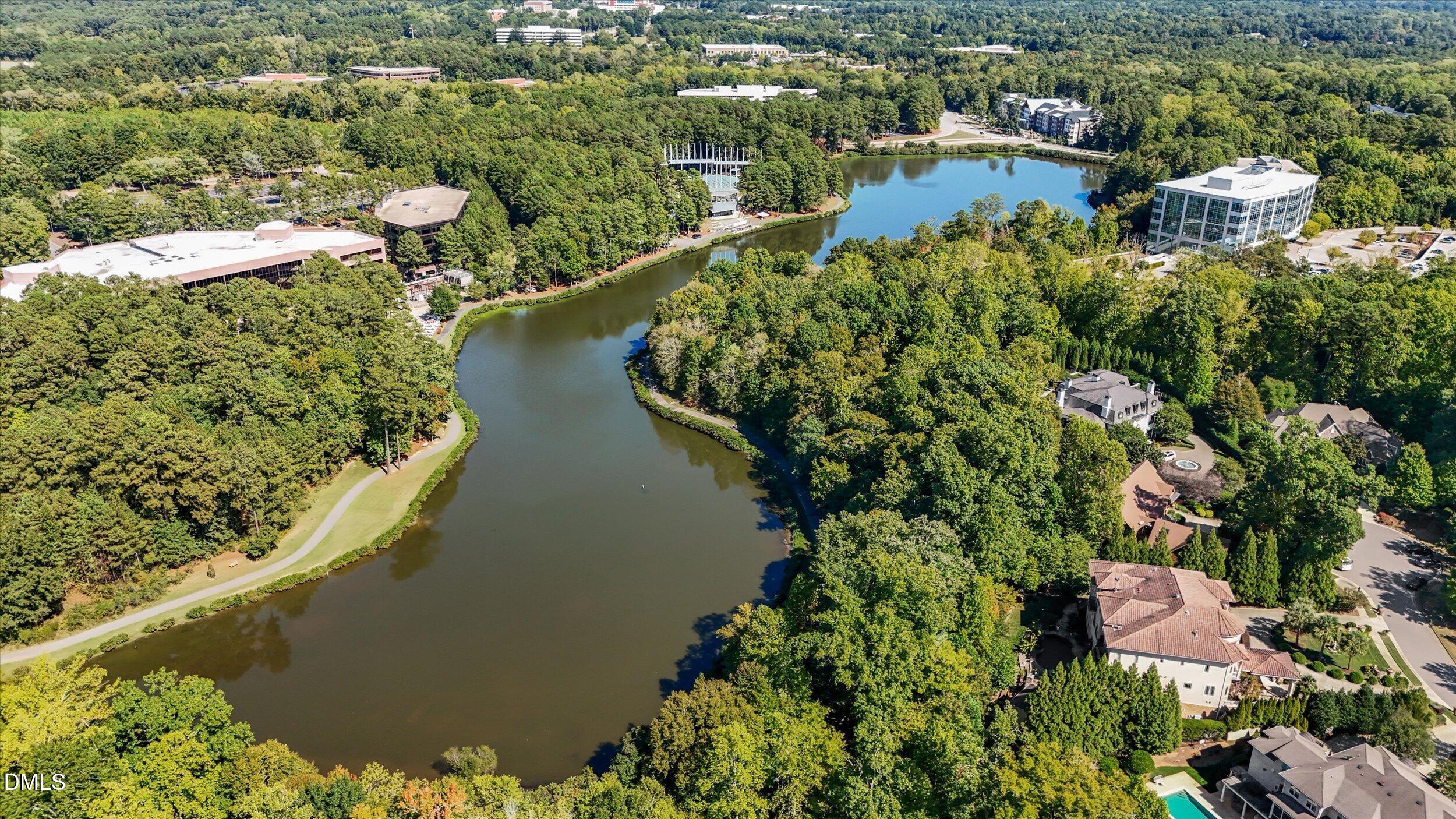102 Michelangelo Way