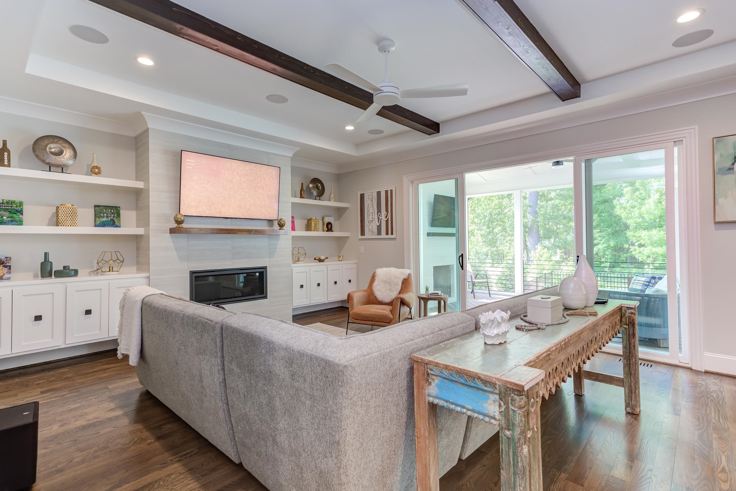 128 Burgundy Lane