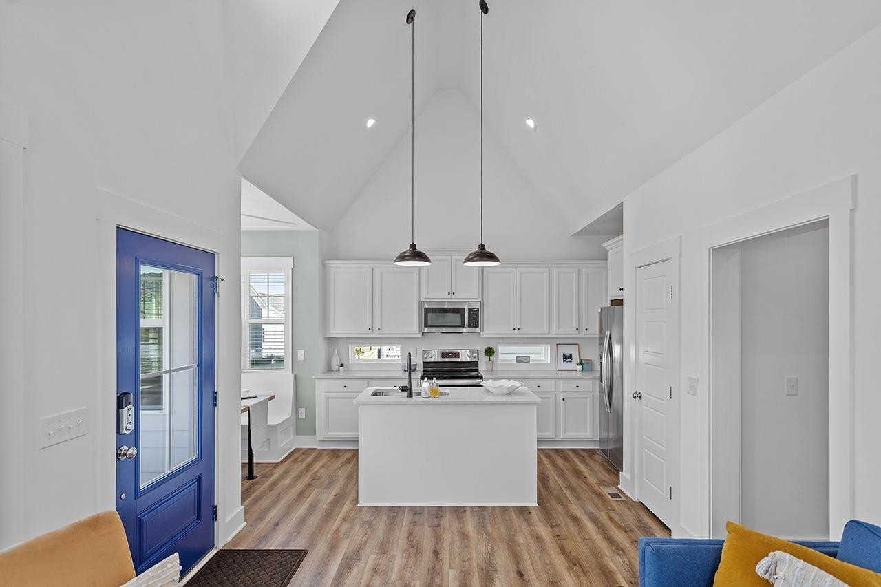 276 Cottage Way