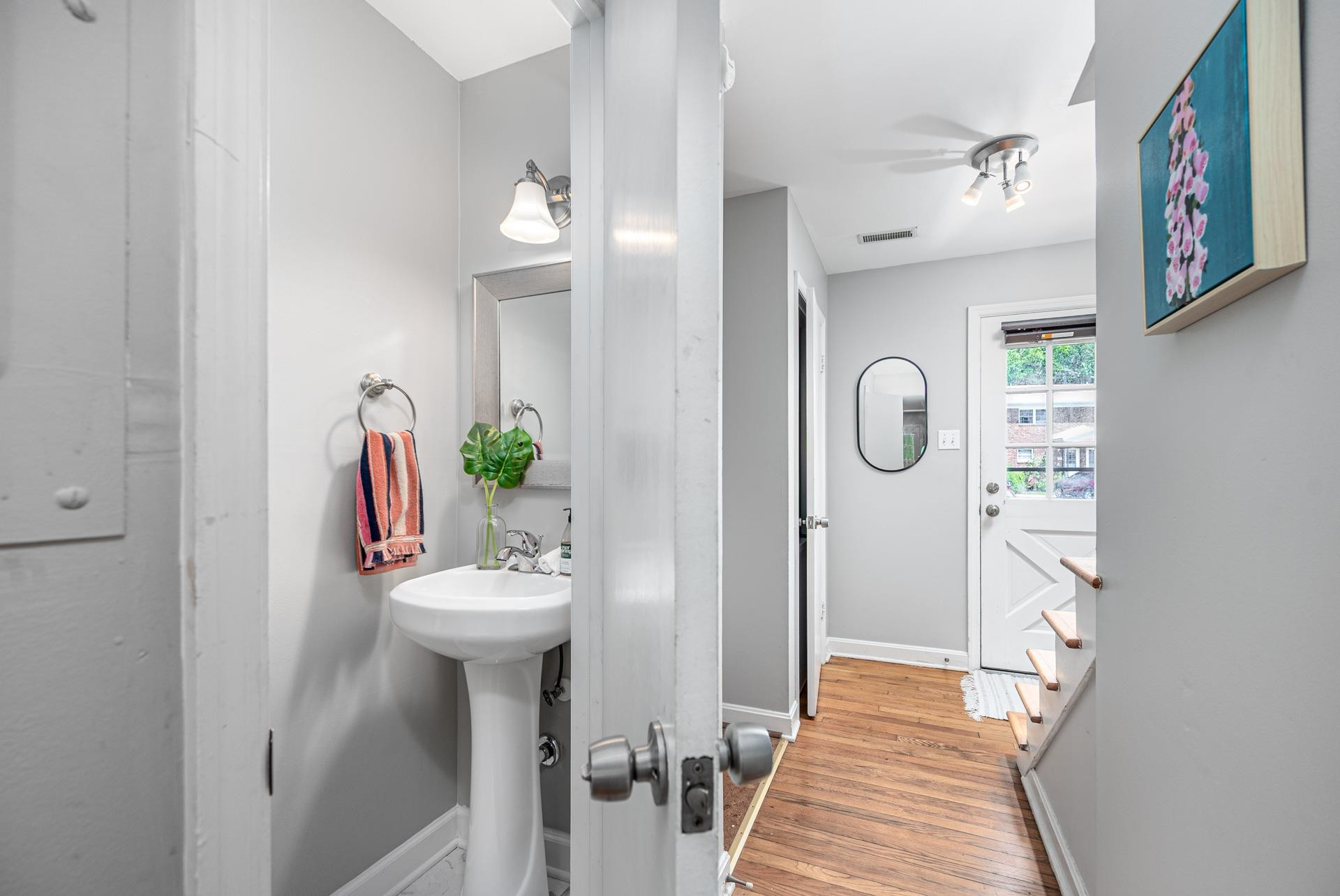 506 N Greensboro Street Unit: 13