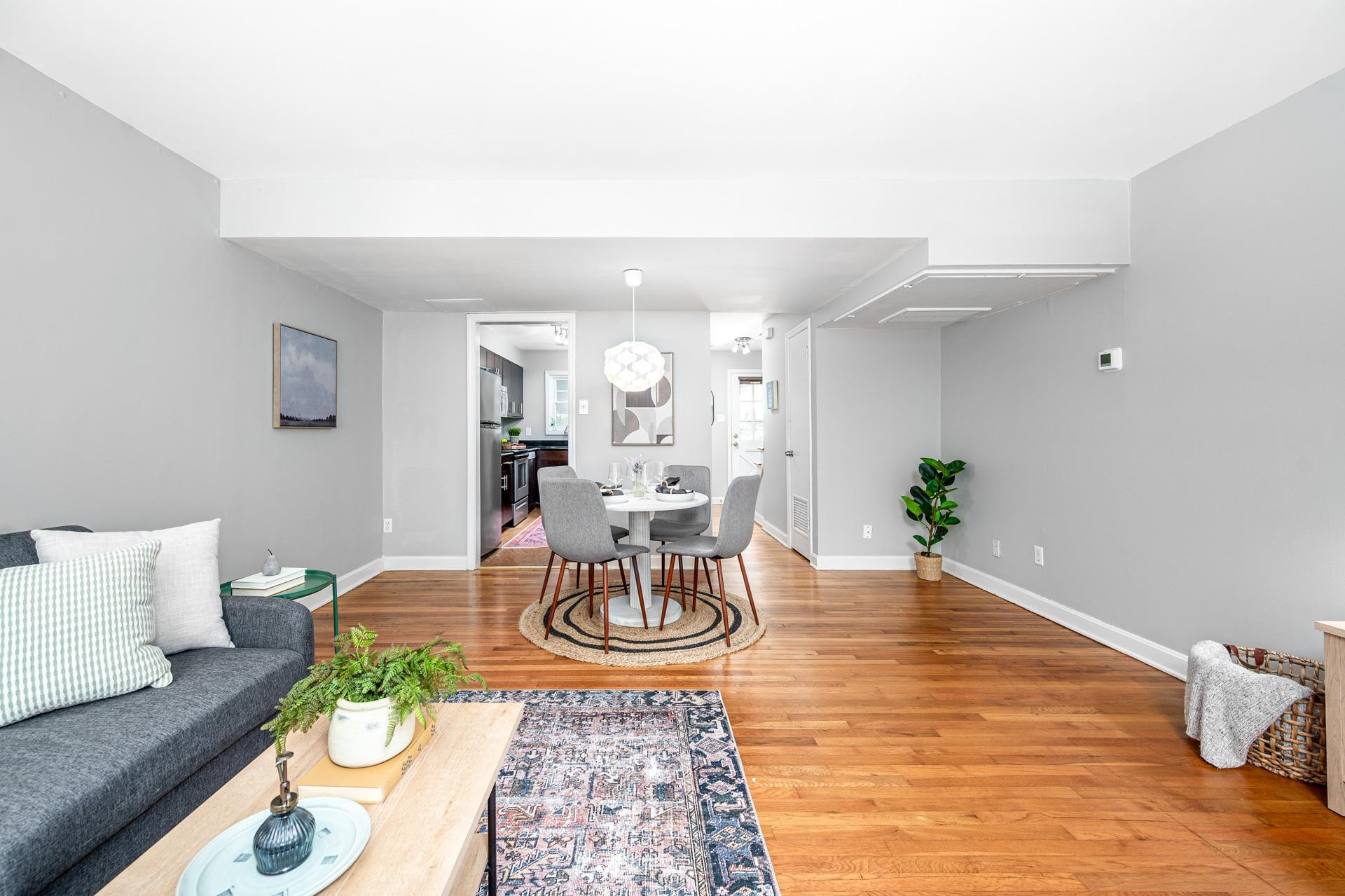506 N Greensboro Street Unit: 13