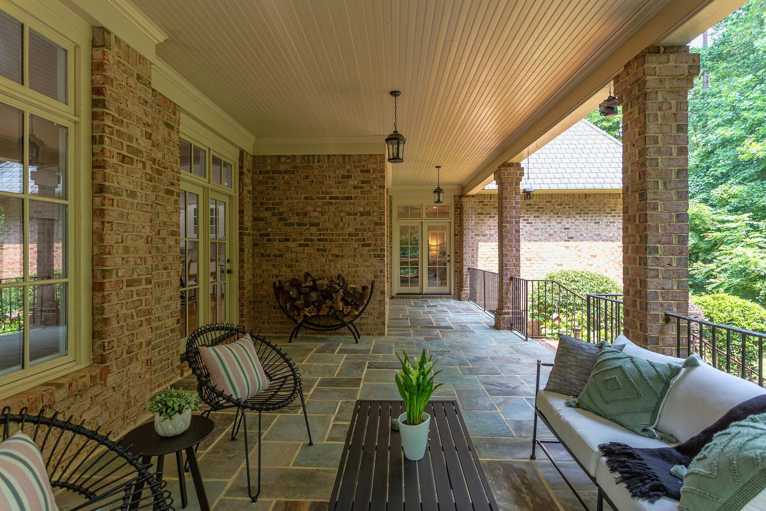 5500 Spring House Lane