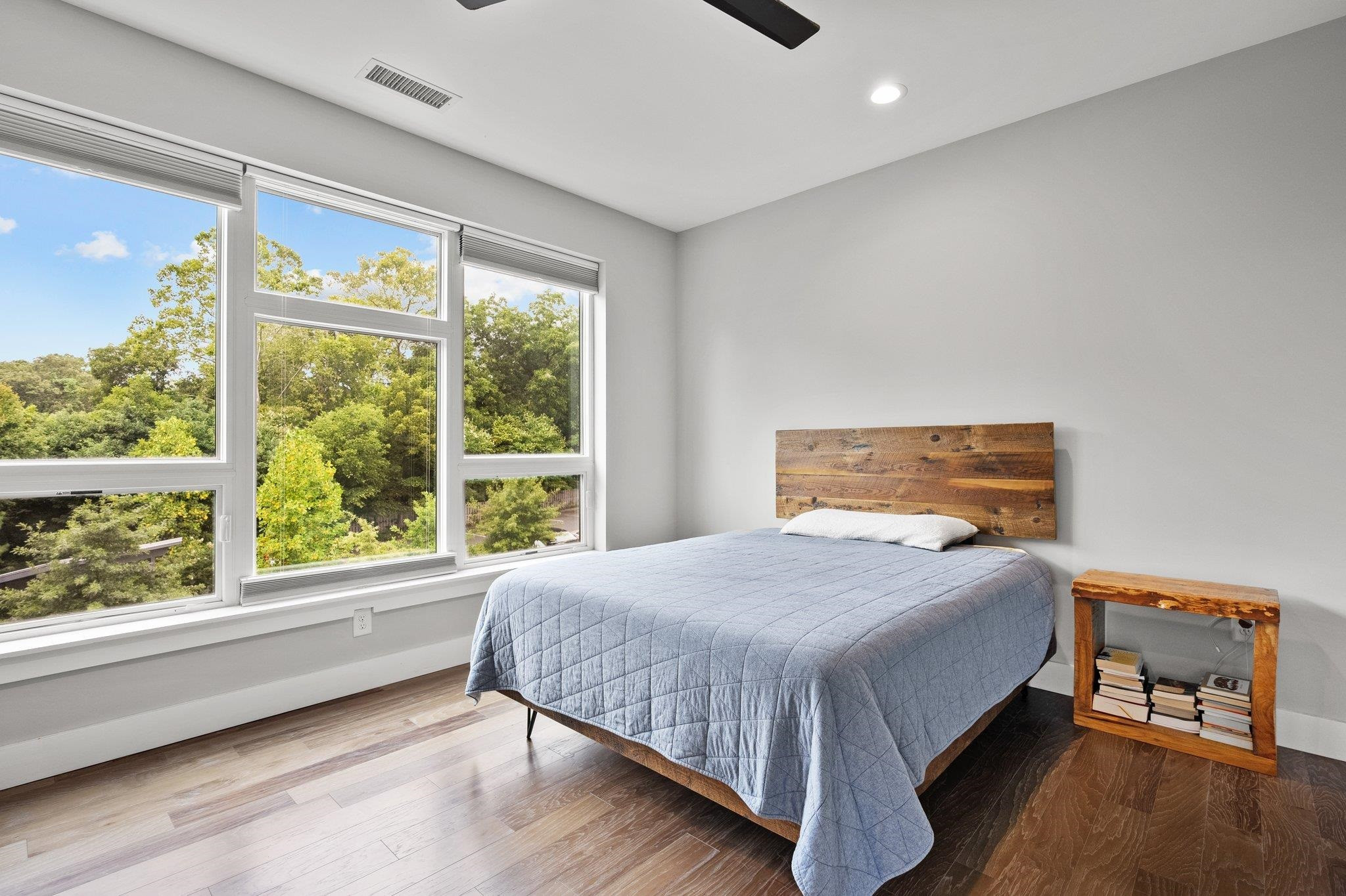 515 N Churton Street Unit: 302