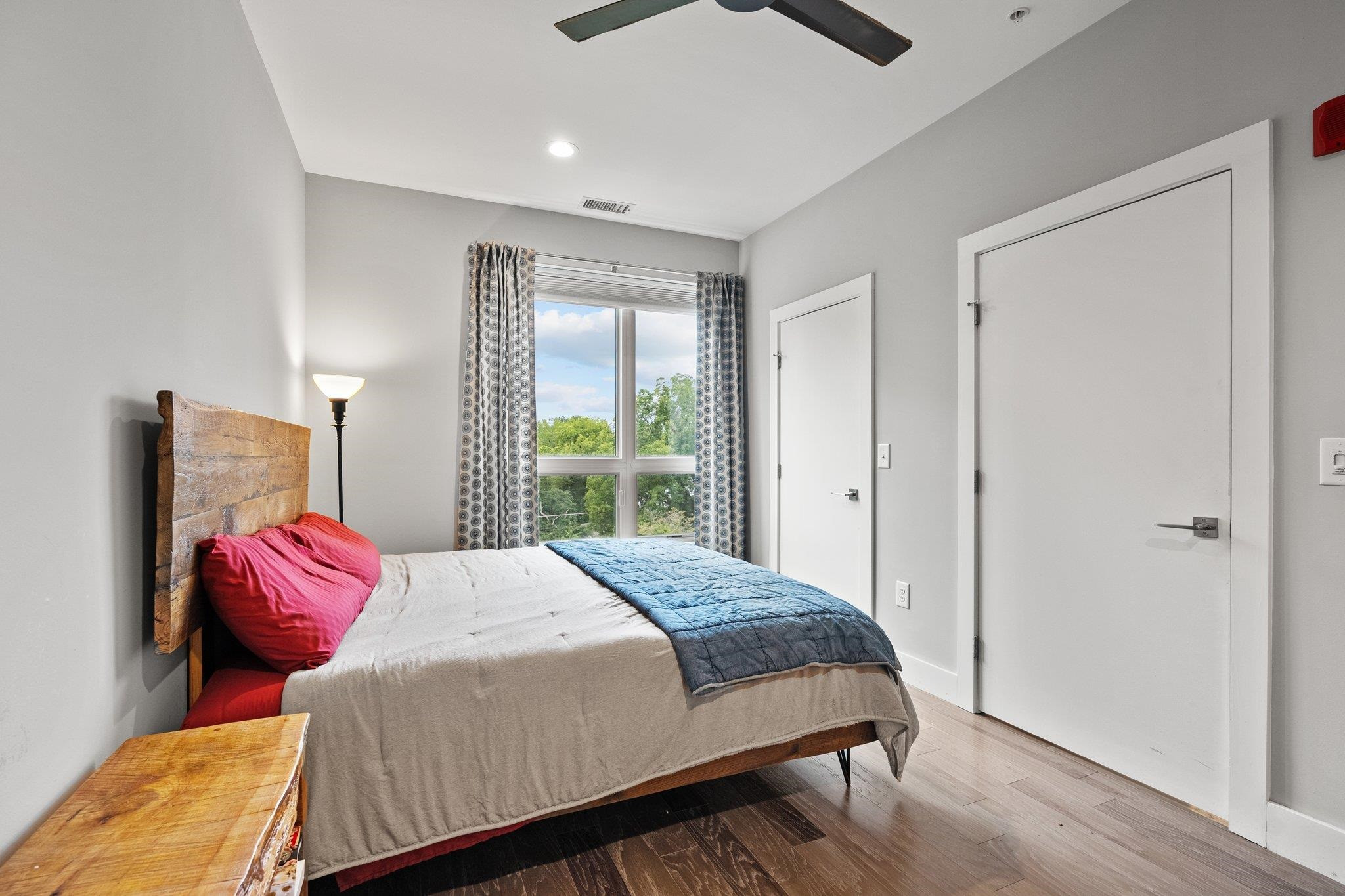 515 N Churton Street Unit: 302