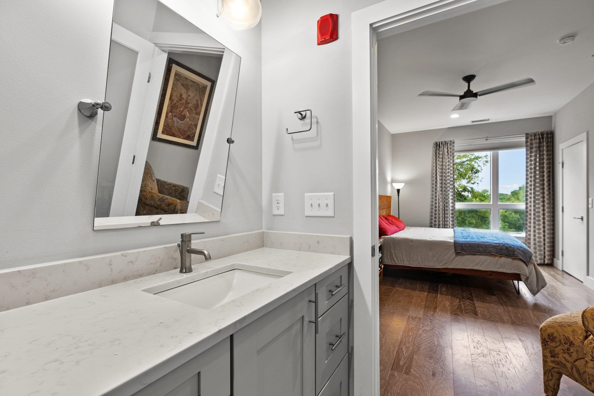 515 N Churton Street Unit: 302