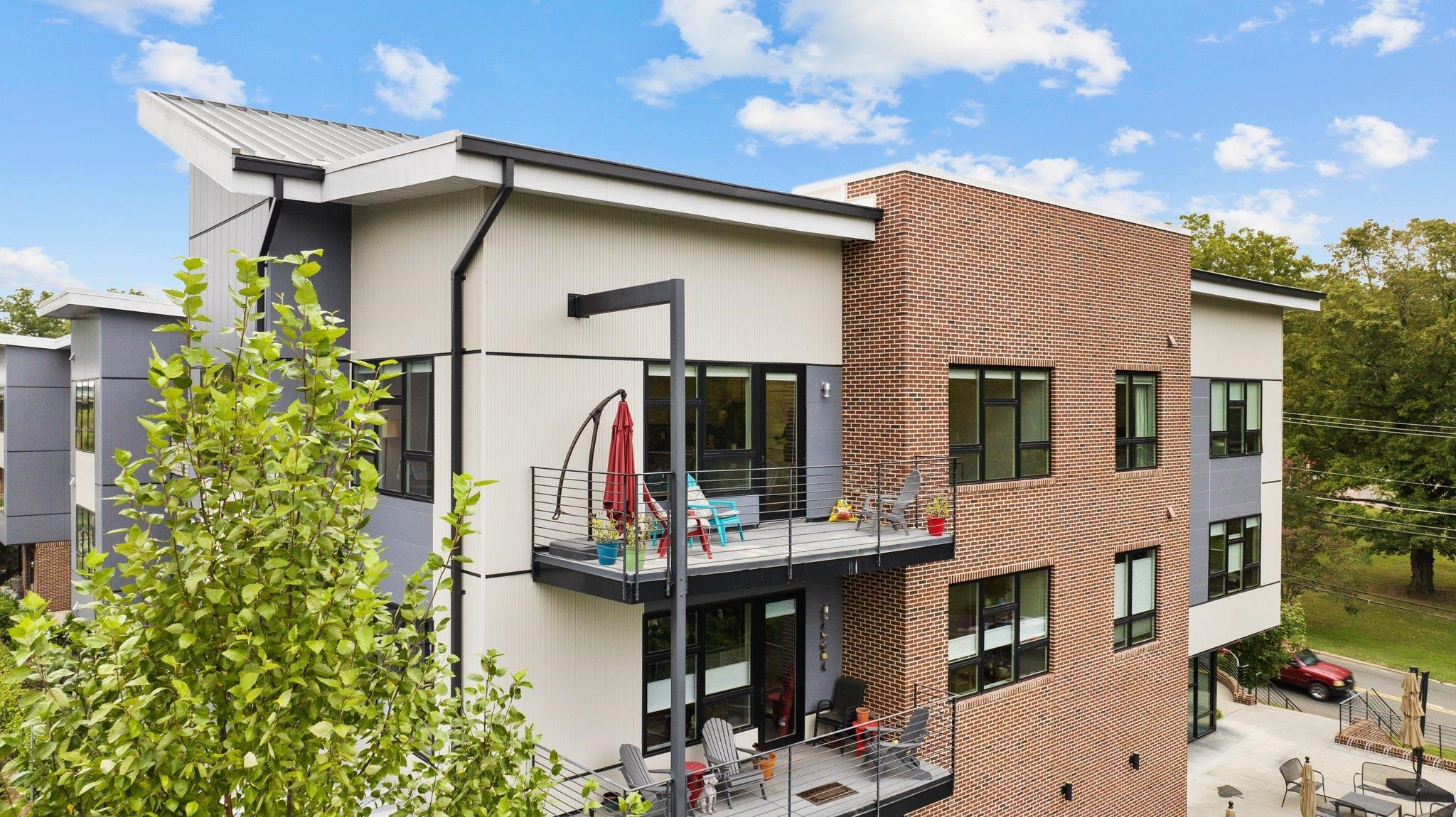 515 N Churton Street Unit: 302