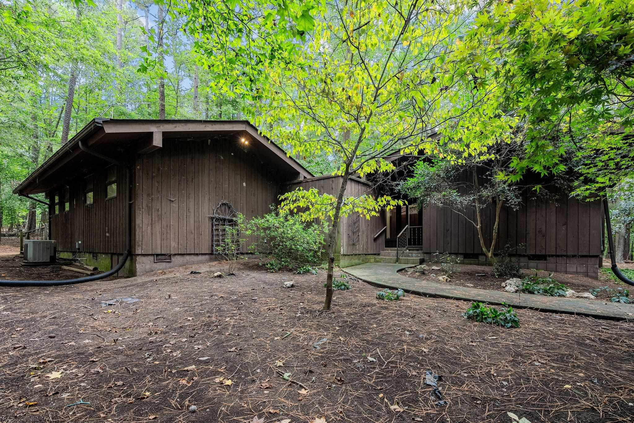 202 Mimosa Drive