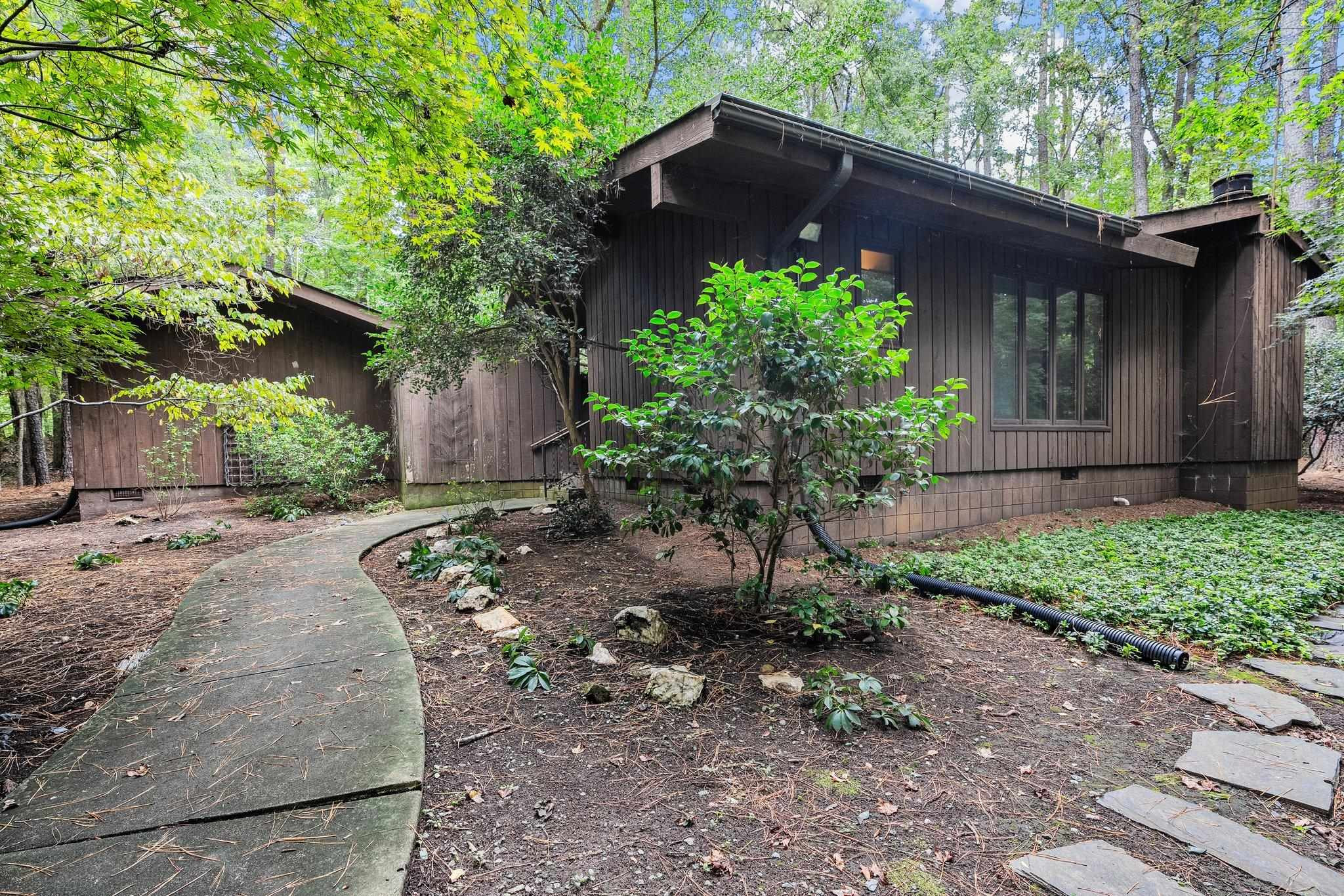 202 Mimosa Drive