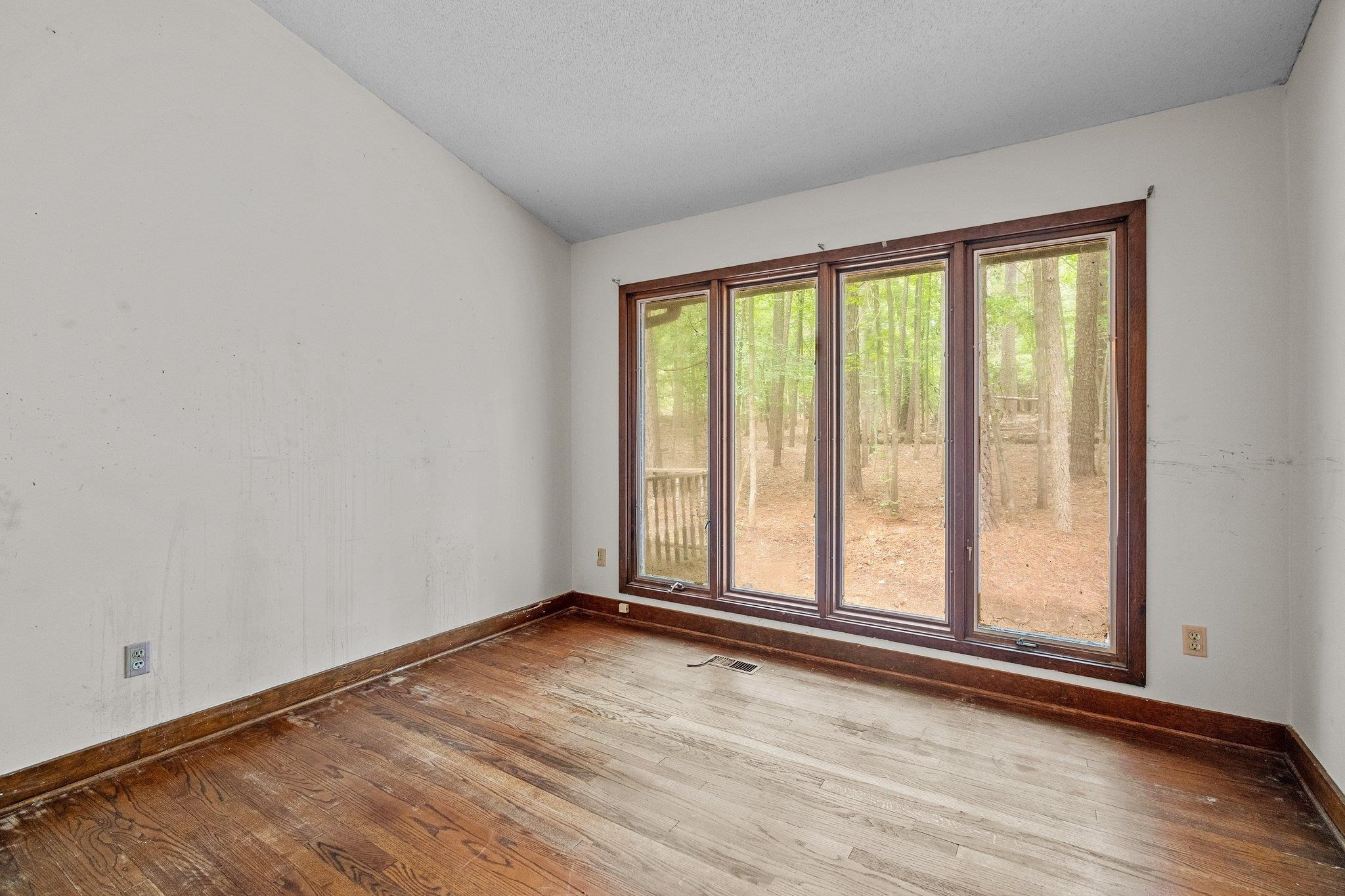 202 Mimosa Drive
