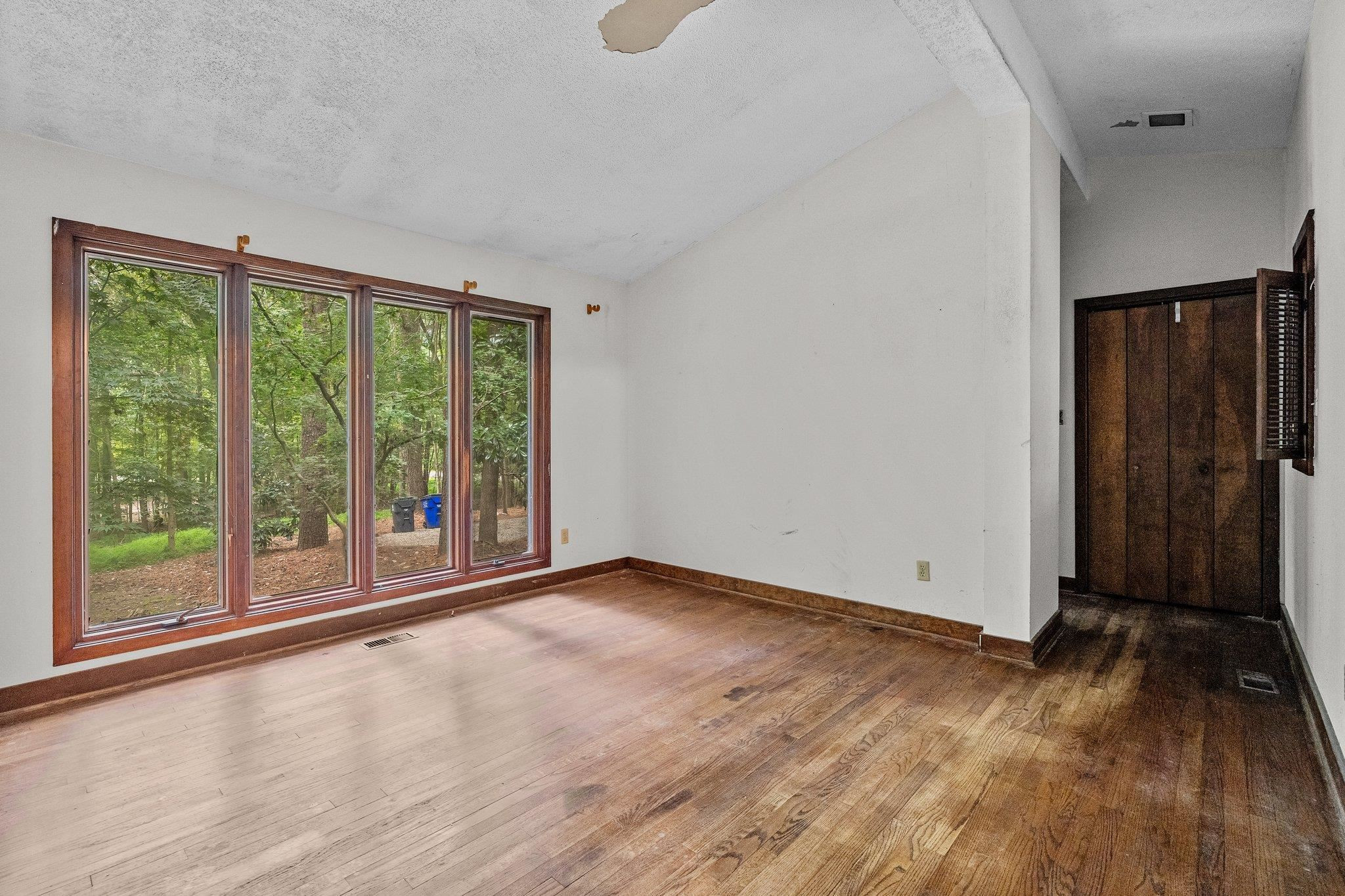 202 Mimosa Drive