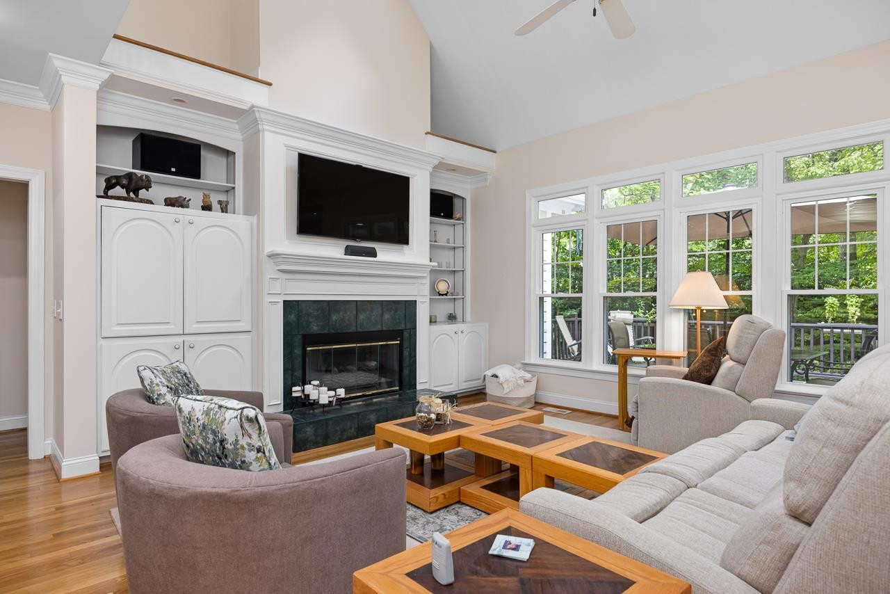 102 Cabernet Circle