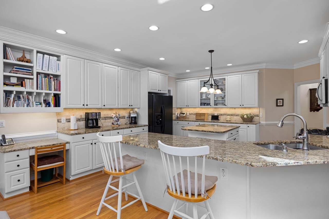 102 Cabernet Circle