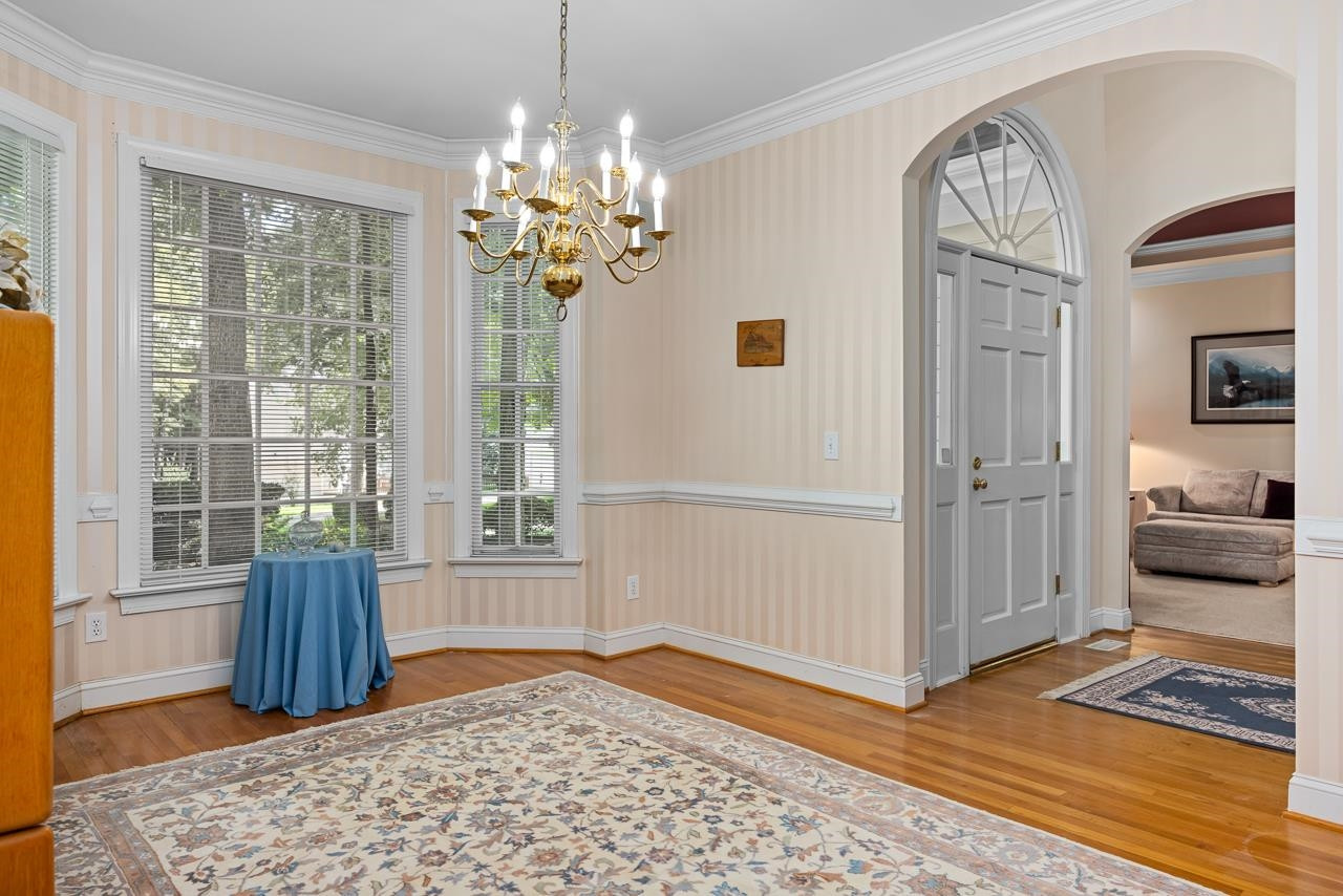 102 Cabernet Circle
