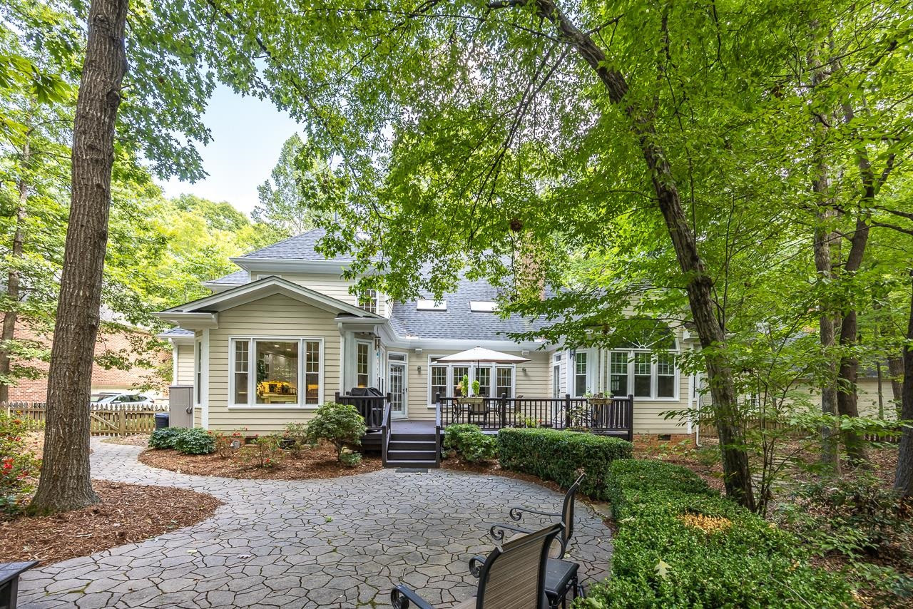 102 Cabernet Circle