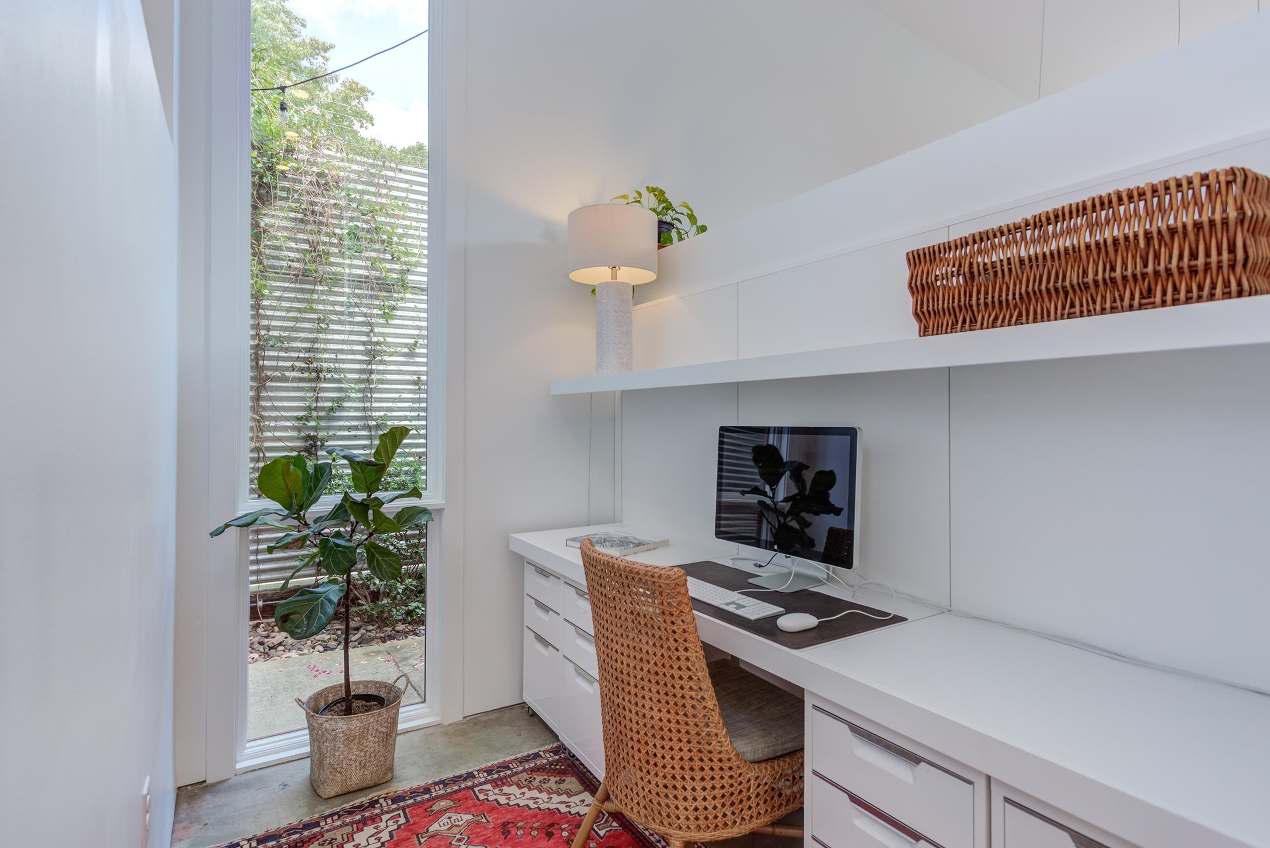 701 W Trinity Avenue Unit: 108