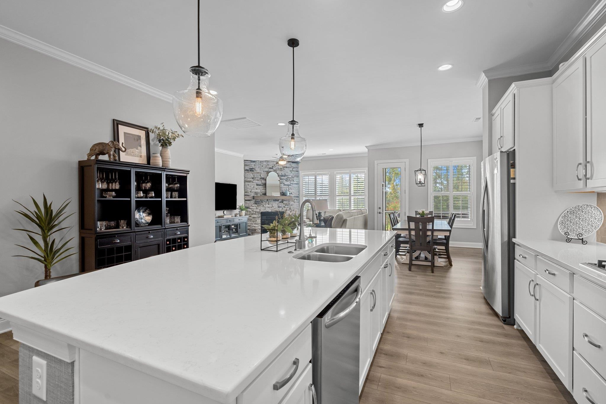 453 Middleton Place