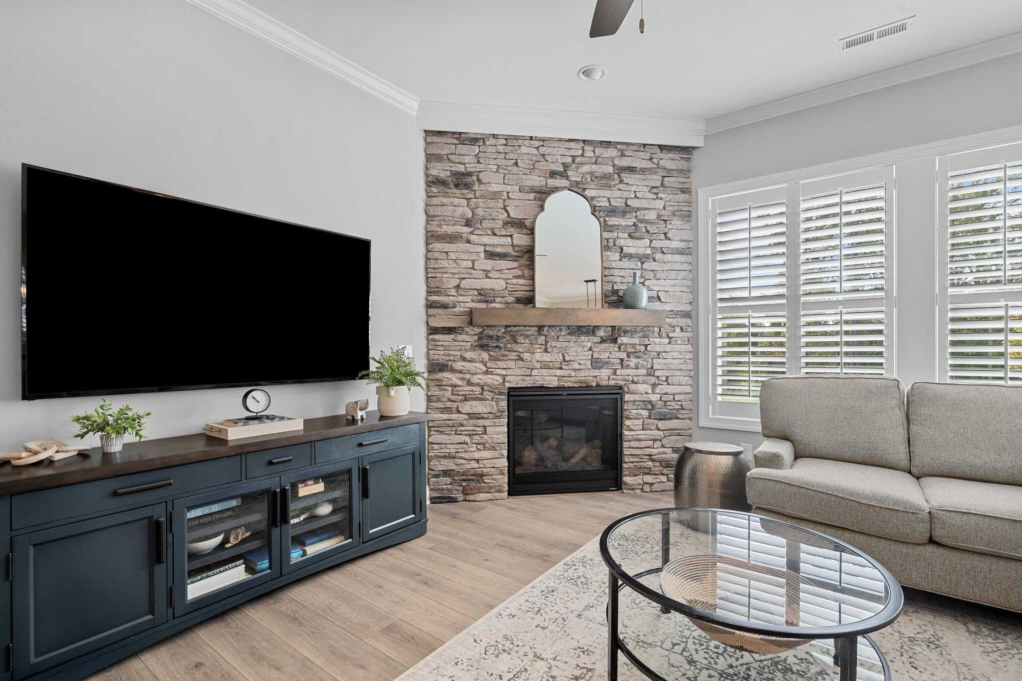 453 Middleton Place