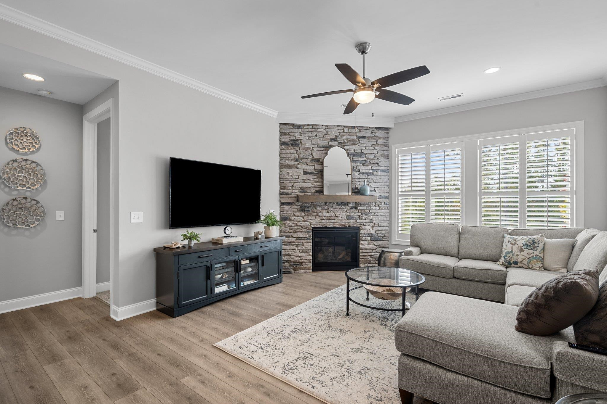453 Middleton Place