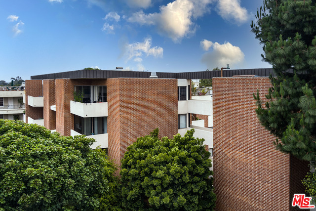 11750 W Sunset Blvd Unit: 409