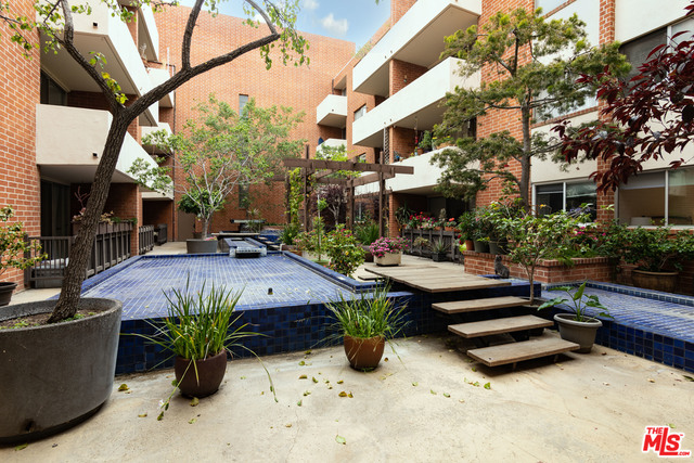 11750 W Sunset Blvd Unit: 409