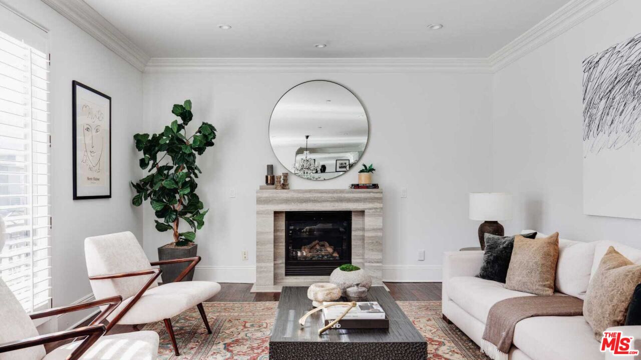 11738 Kiowa Ave Unit: 304