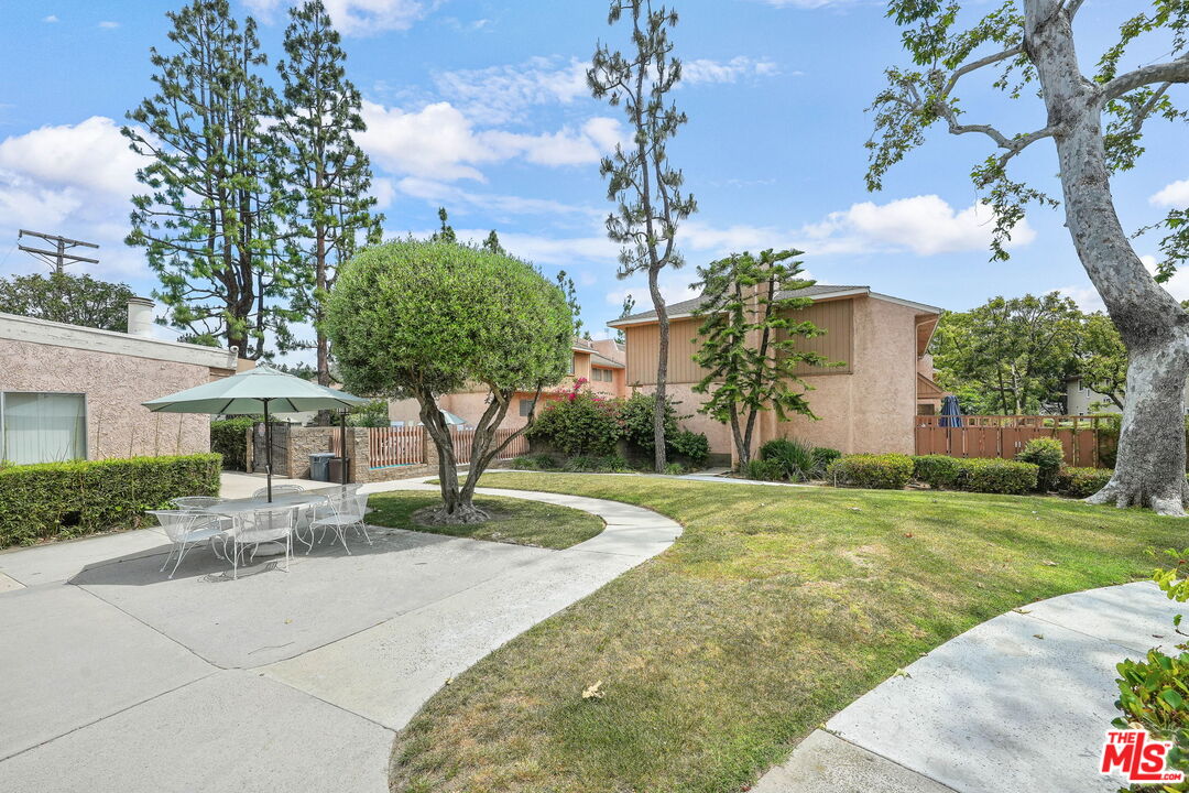 1502 Dixon St Unit: C