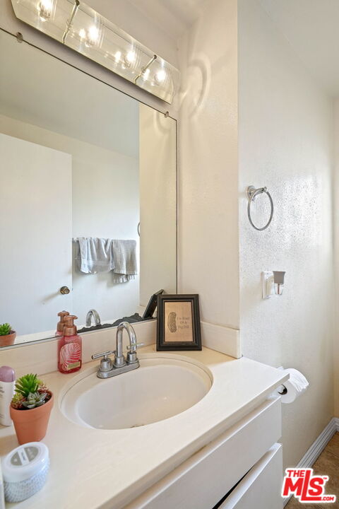 1502 Dixon St Unit: C