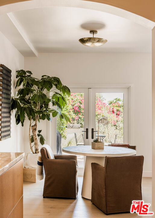 6435 Zumirez Dr Unit: 8