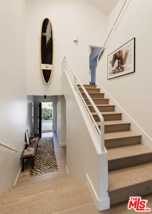 6435 Zumirez Dr Unit: 8