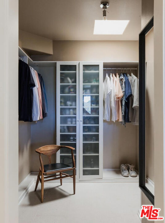 6435 Zumirez Dr Unit: 8