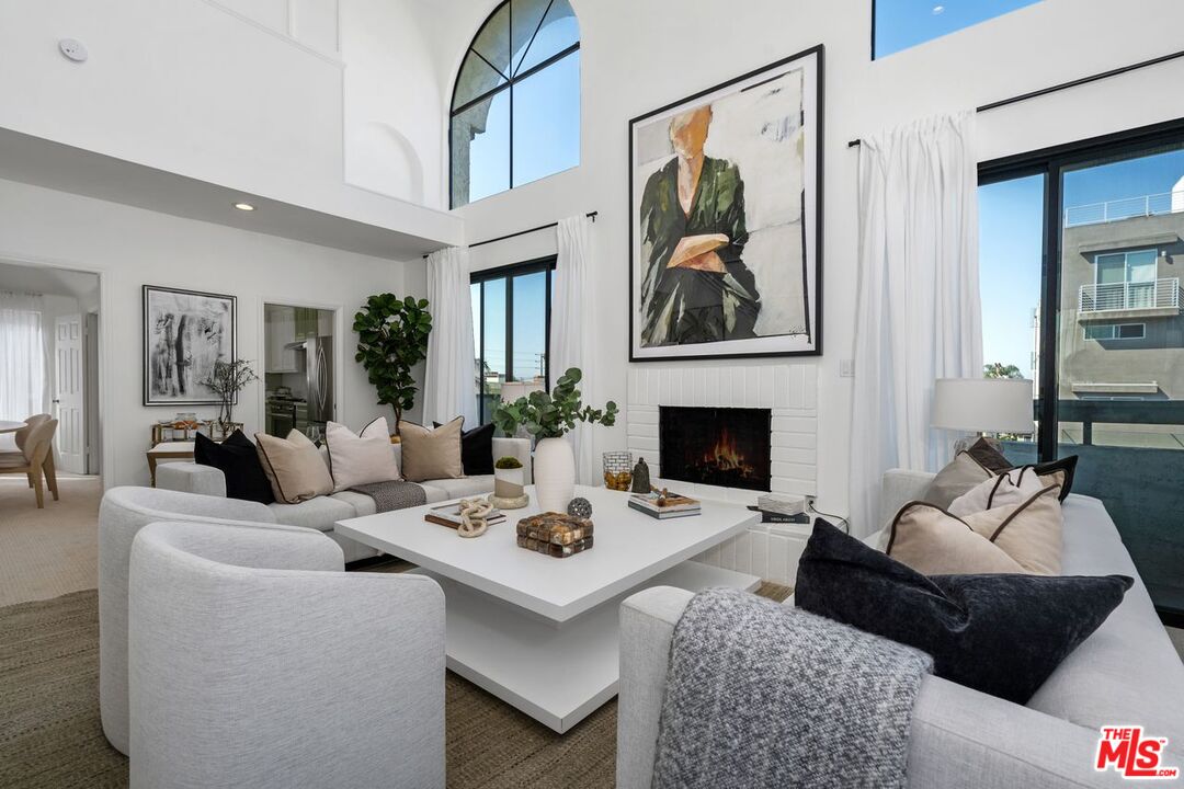 1738 Federal Ave Unit: 7