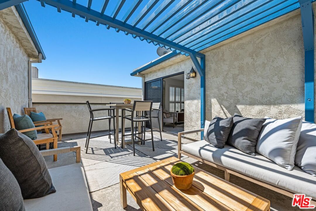 1738 Federal Ave Unit: 7