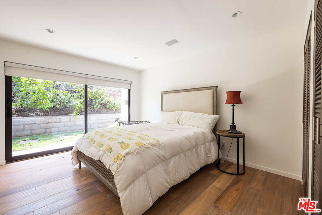 11335 Dona Teresa Dr