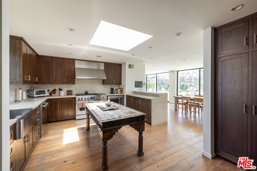 11335 Dona Teresa Dr