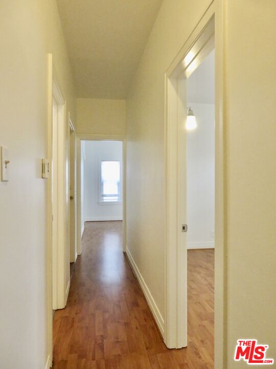 8861 Alden Dr Unit: 1